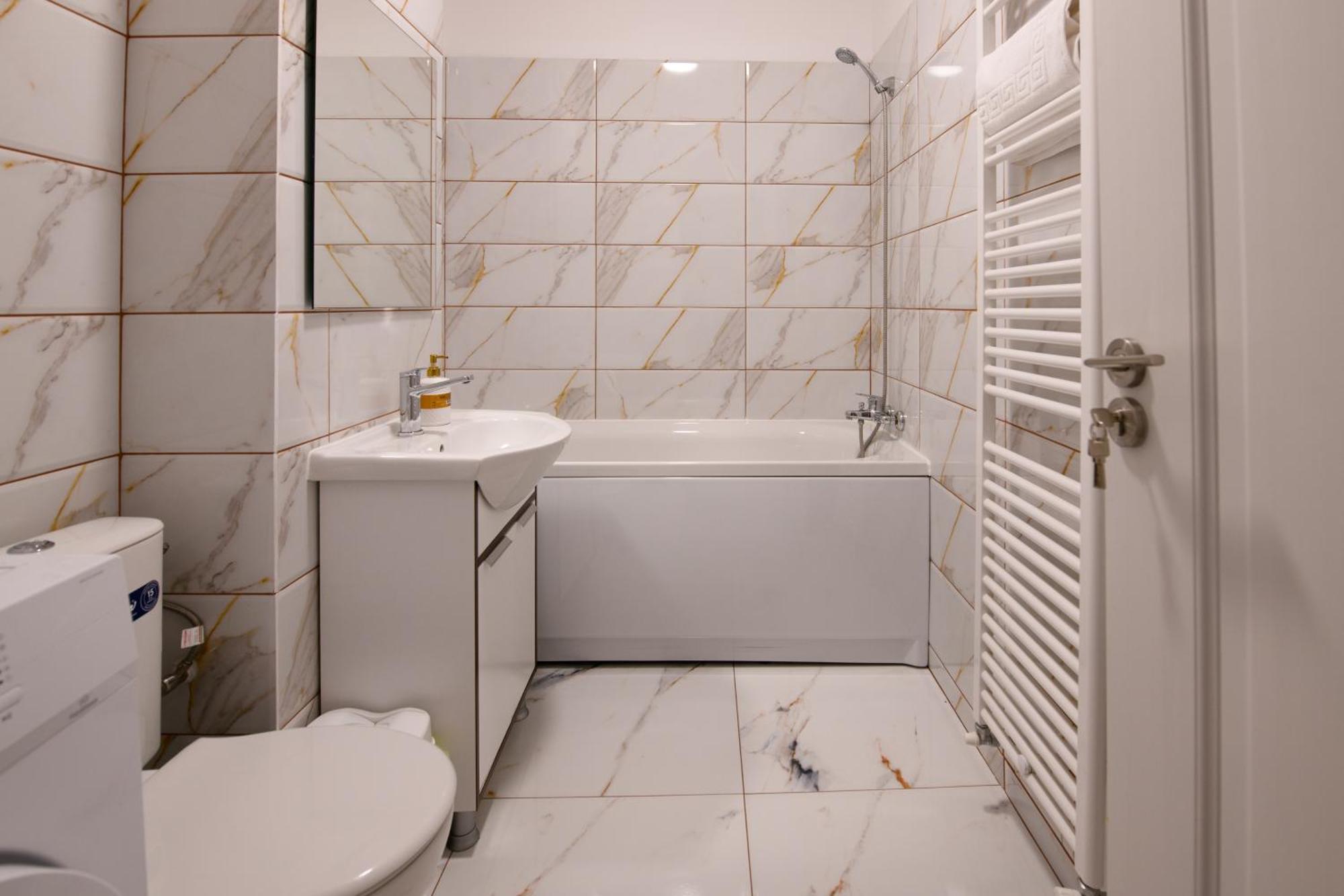 Ferienwohnung Smart Living Plaza Bukarest Exterior foto