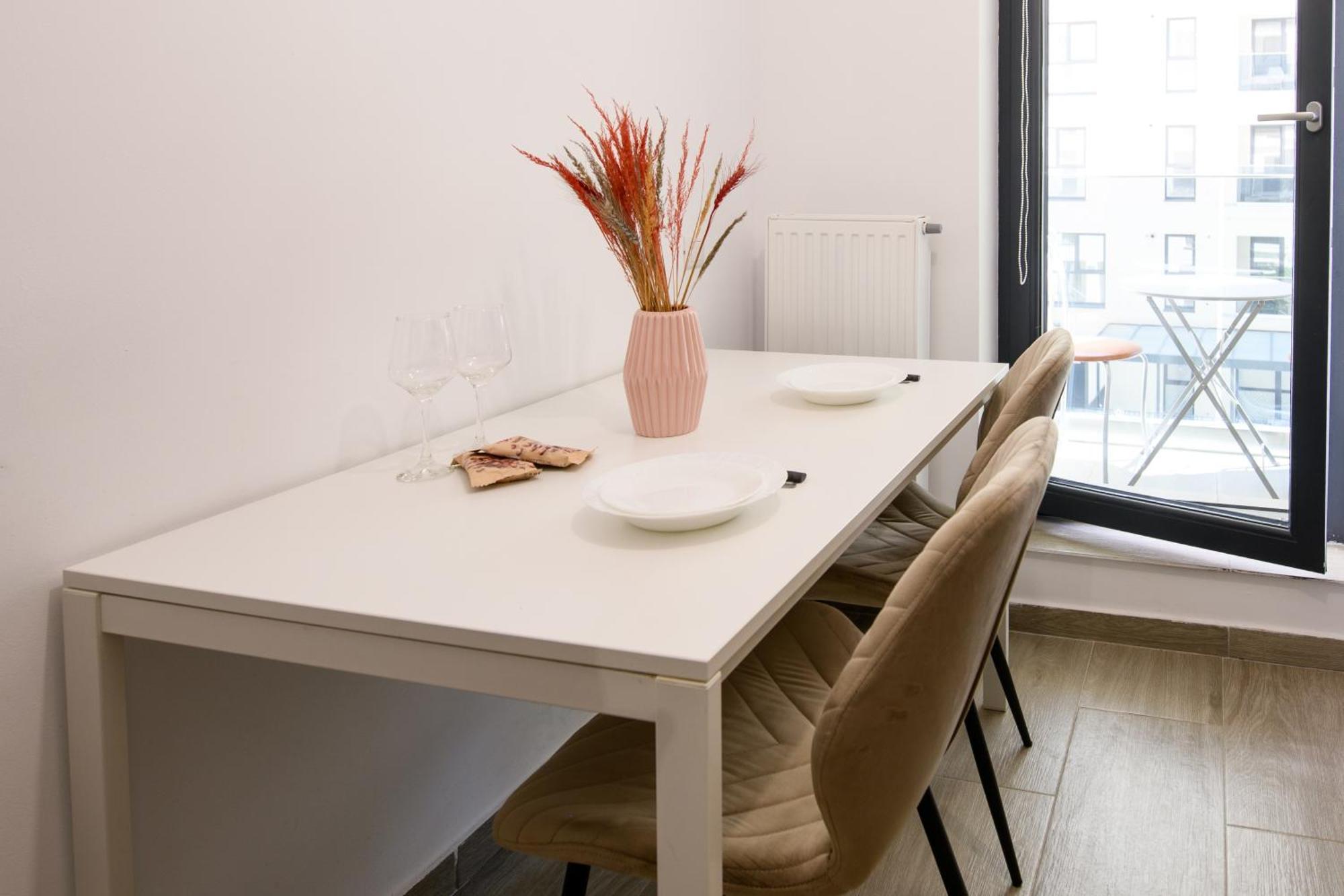 Ferienwohnung Smart Living Plaza Bukarest Exterior foto